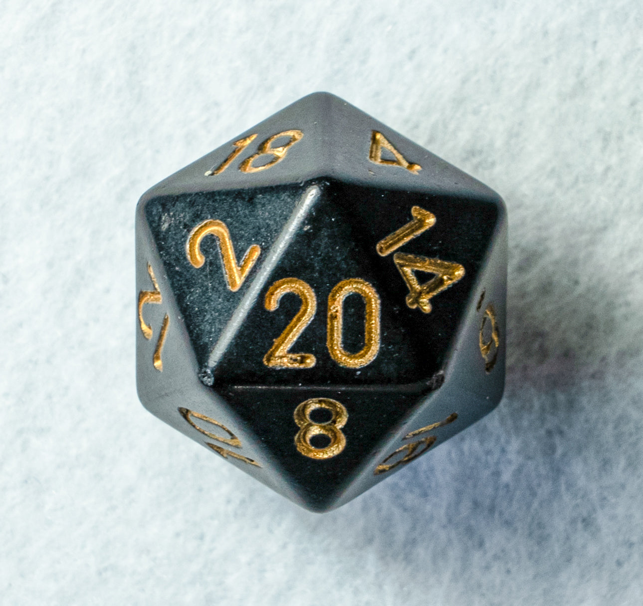 Image 0 of product Set de dés JDR : Opaque Noir/Or